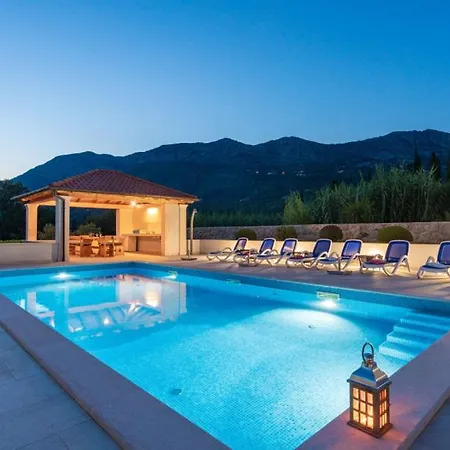 Villa Cypress Paradise By Guide Zastolje