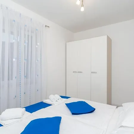 Cypress Paradise By Guide *