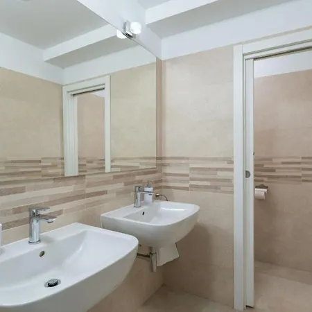 Cypress Paradise By Guide