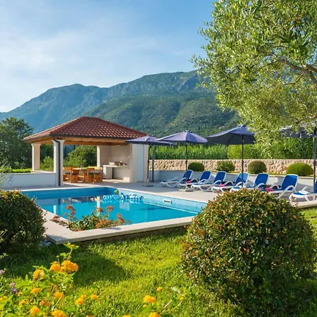 Cypress Paradise By Guide *