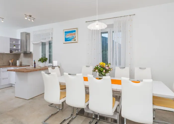 Villa Cypress Paradise By Guide Dubravka