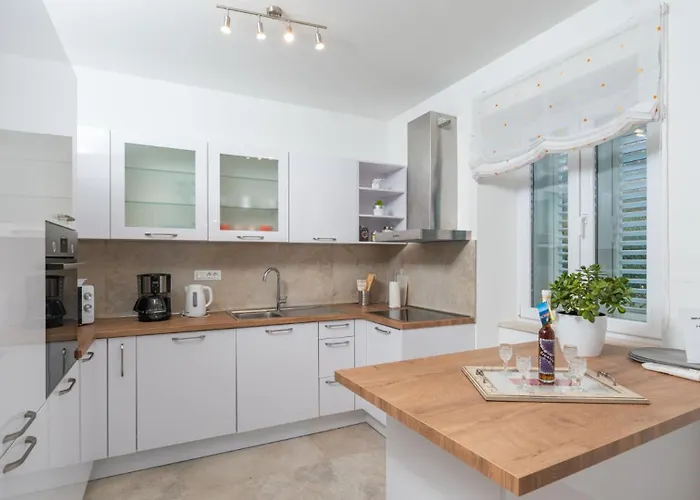 Villa Cypress Paradise By Guide Dubravka