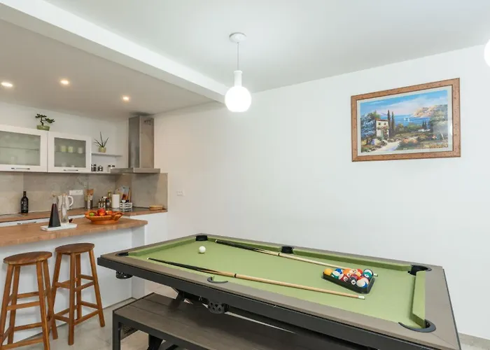 Cypress Paradise By Guide Dubravka